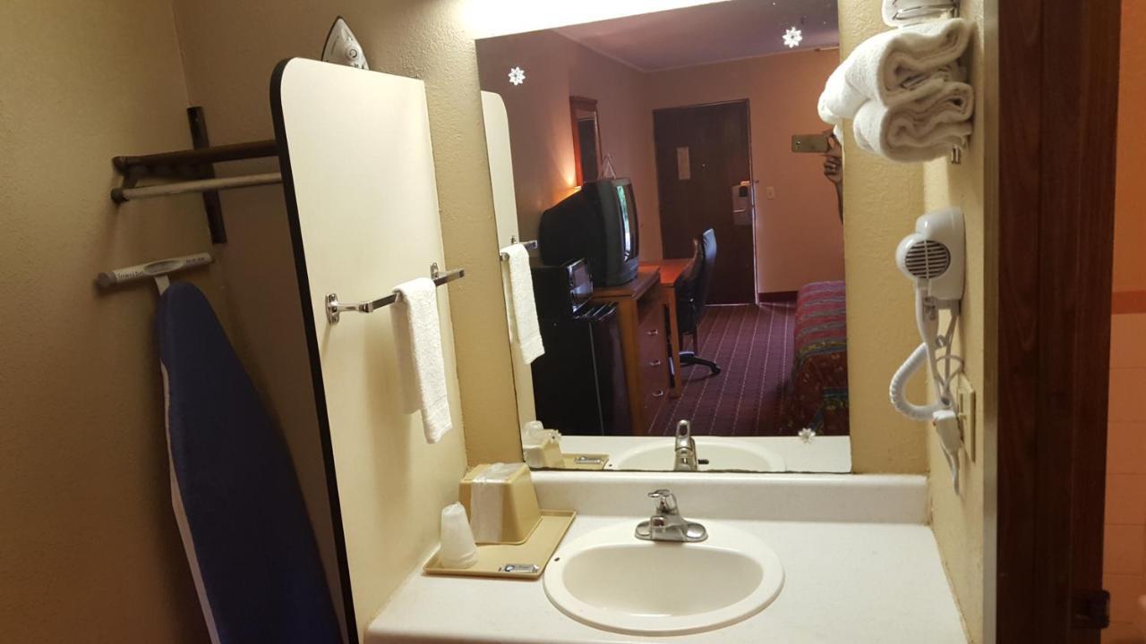 Scottish Inn Knoxville Eksteriør bilde
