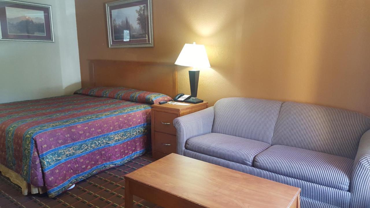 Scottish Inn Knoxville Eksteriør bilde